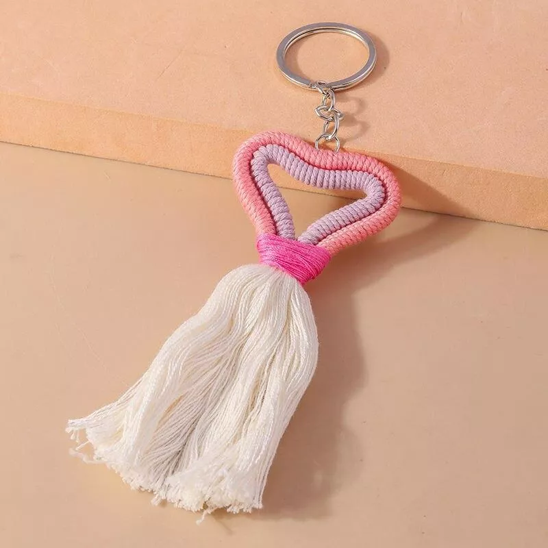 Fashion Love Heart Tassel Charms Keychain Souvenir Gifts for Women Men Car Key Handbag Pendant Keyrings DIY Jewelry Accessories