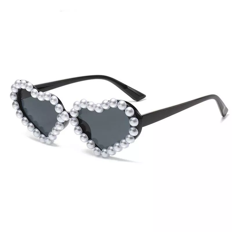 Pearl Sunglasses Women Heart Shaped Luxury Diamond Candy Color Punk Sun Glasses Ladies Lunette De Soleil Femme Eyewear gafas Pearl Sunglasses Women Heart Shaped Luxury Diamond Candy Color Punk Sun Glasses Ladies Lunette De Soleil Femme Eyewear gafas
