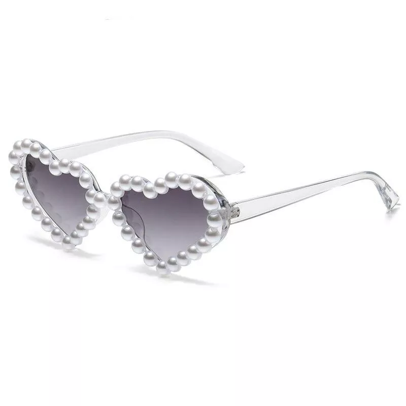Pearl Sunglasses Women Heart Shaped Luxury Diamond Candy Color Punk Sun Glasses Ladies Lunette De Soleil Femme Eyewear gafas Pearl Sunglasses Women Heart Shaped Luxury Diamond Candy Color Punk Sun Glasses Ladies Lunette De Soleil Femme Eyewear gafas