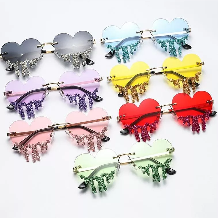 Heart Shaped Diamond Sunglasses Women Luxury Brand Rimless Sun Glasses Ladies Multicolor Rhinestone Eyewear Oculos De Sol Femini Heart Shaped Diamond Sunglasses Women Luxury Brand Rimless Sun Glasses Ladies Multicolor Rhinestone Eyewear Oculos De Sol Femini